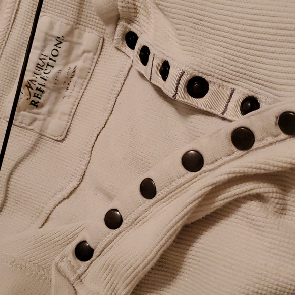 Tan Henley shirt - Picture 5 of 5